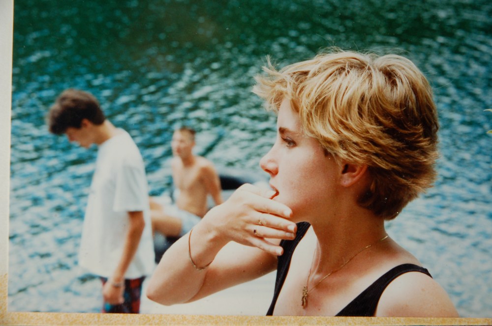 i don't know this person, but its me circa 1988. Di & my boyfriends in background