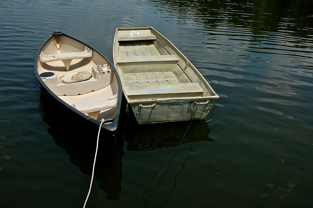 There are boats afloat