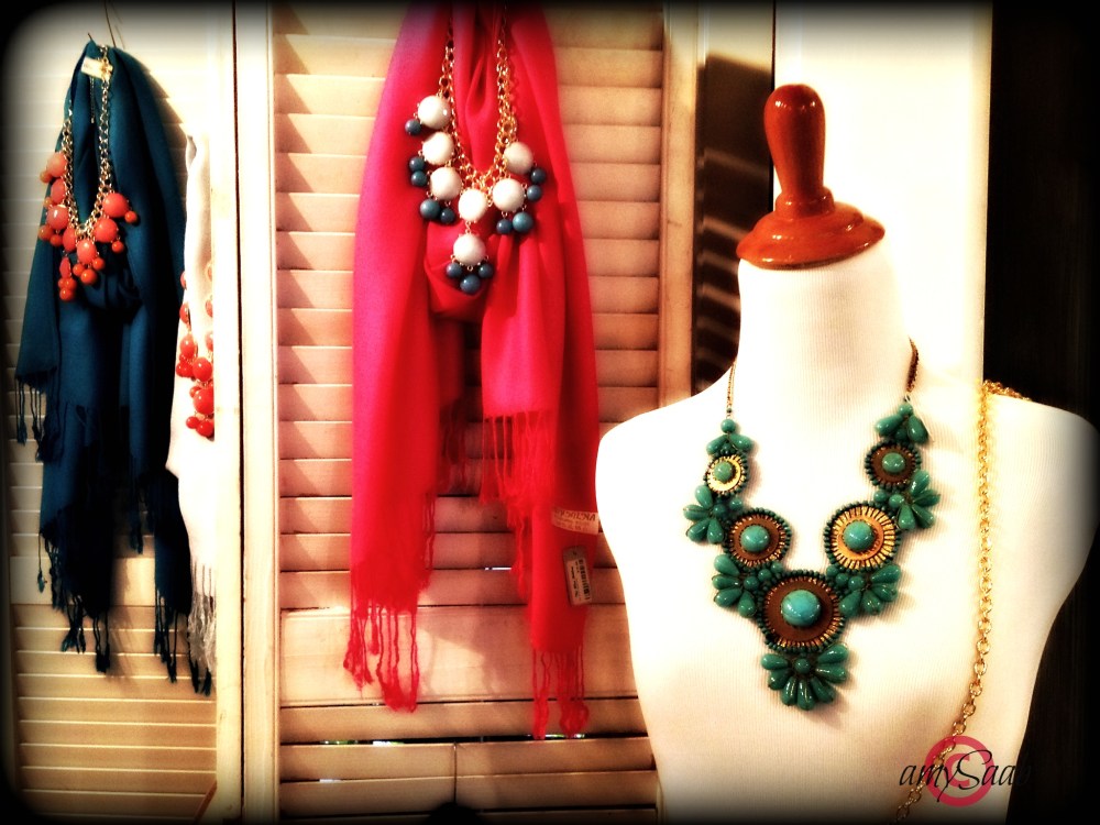 around the Blue Willow's neck