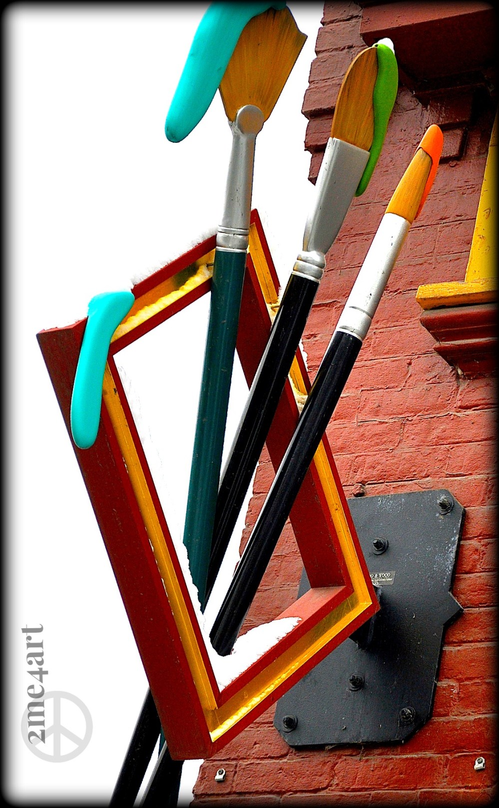 Jolly green Giant's paintbrushes