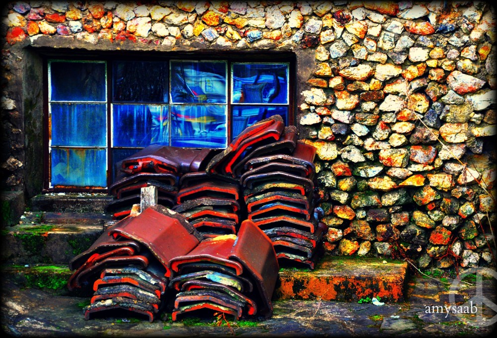 Abandoned building, abandoned town in the deep south of Alabama, as seen through the eyes of a Yankee